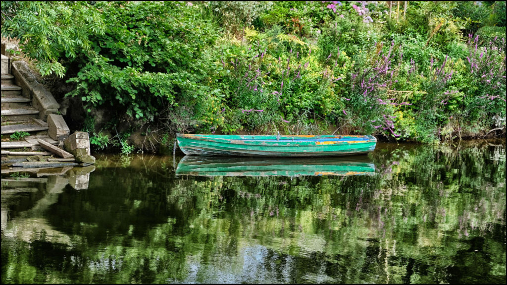 Green Boat